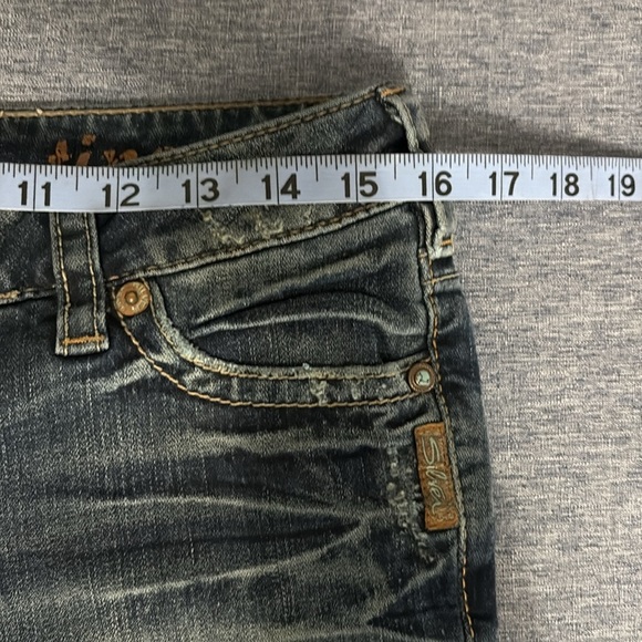 Women’s Silver Jeans Size 30 (10) “Tina” Flared Leg Denim Jeans - Picture 5 of 7